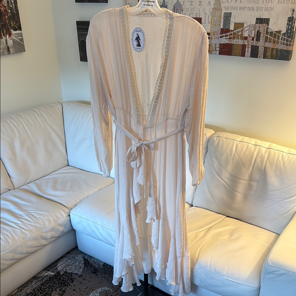 Elegant Long Cream Robe with Lace Trim and Ruffles. Cotton Linen Feel. NWT